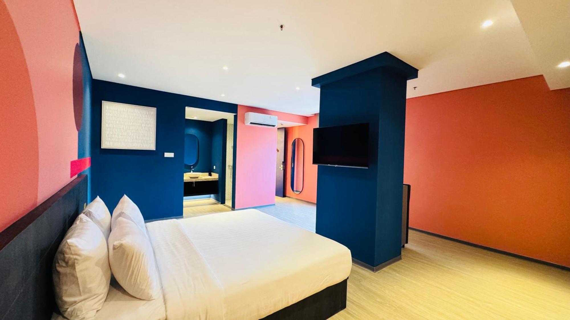 Yellow Bee Resort Cililitan Jakarta Eksteriør bilde