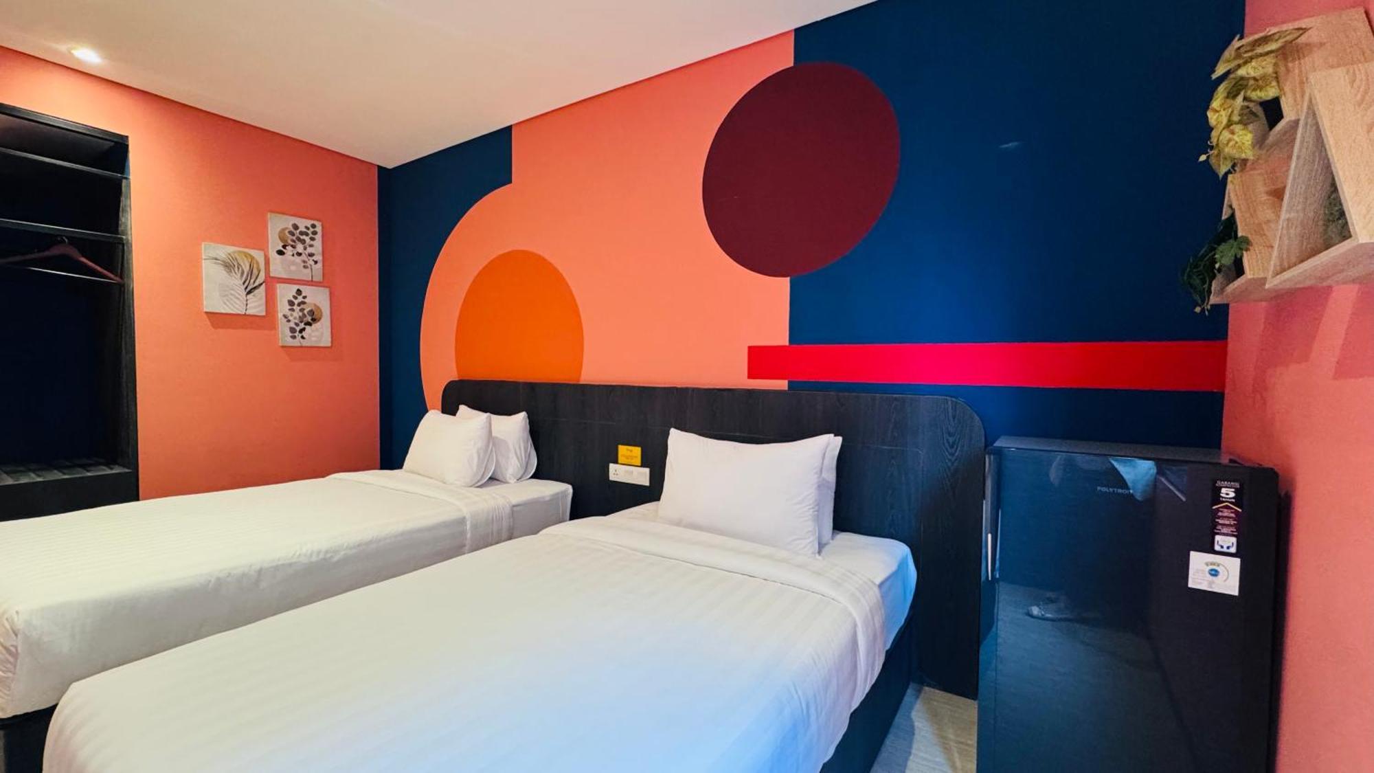 Yellow Bee Resort Cililitan Jakarta Eksteriør bilde