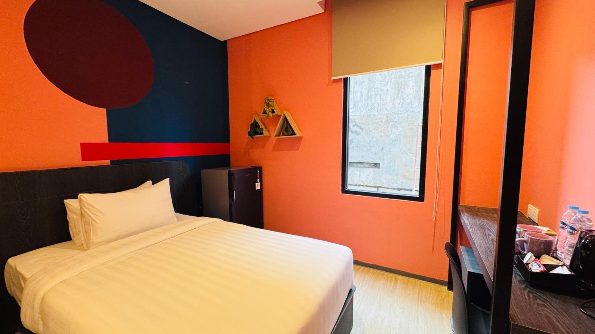 Yellow Bee Resort Cililitan Jakarta Eksteriør bilde