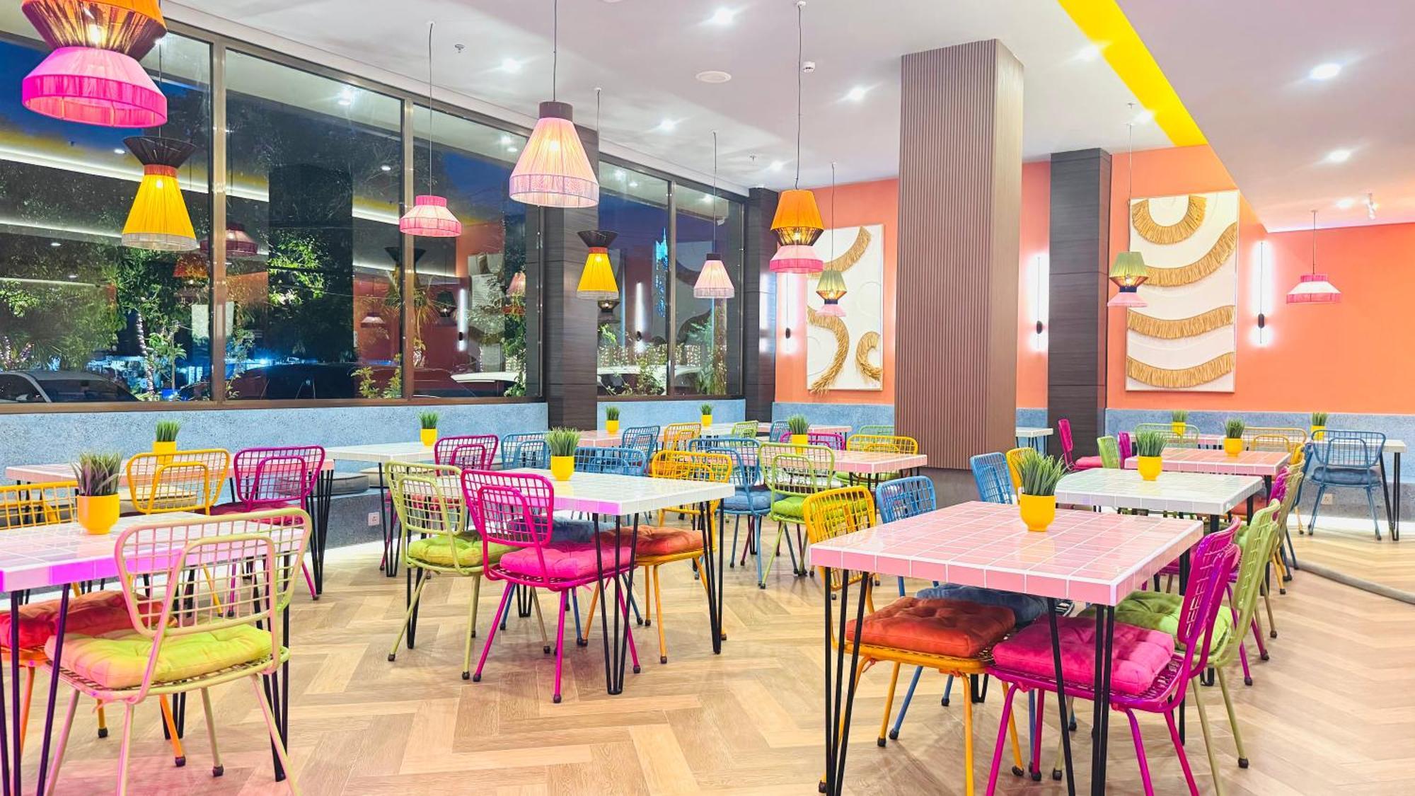 Yellow Bee Resort Cililitan Jakarta Eksteriør bilde